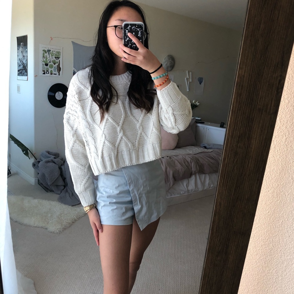 🥳 SOLD🥳 WHITE FOX BABY BLUE SKORT